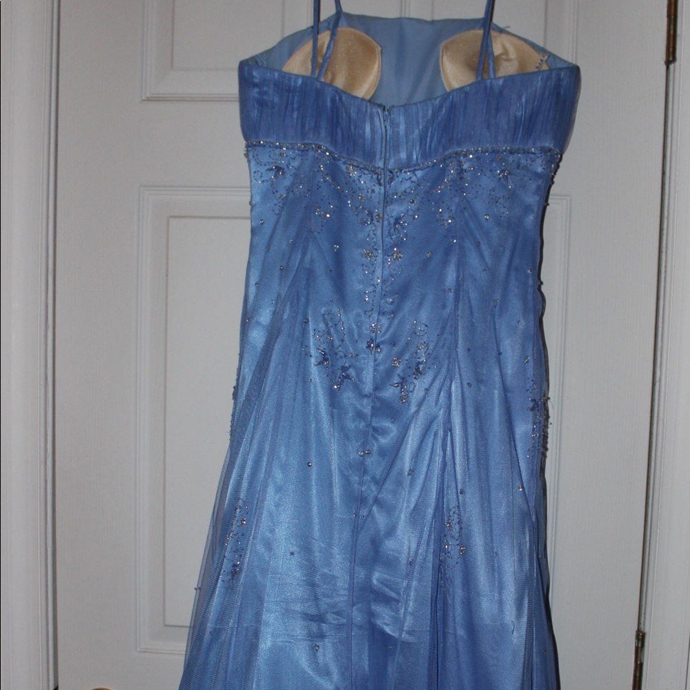 Prom Dress - Picture 3 of 8